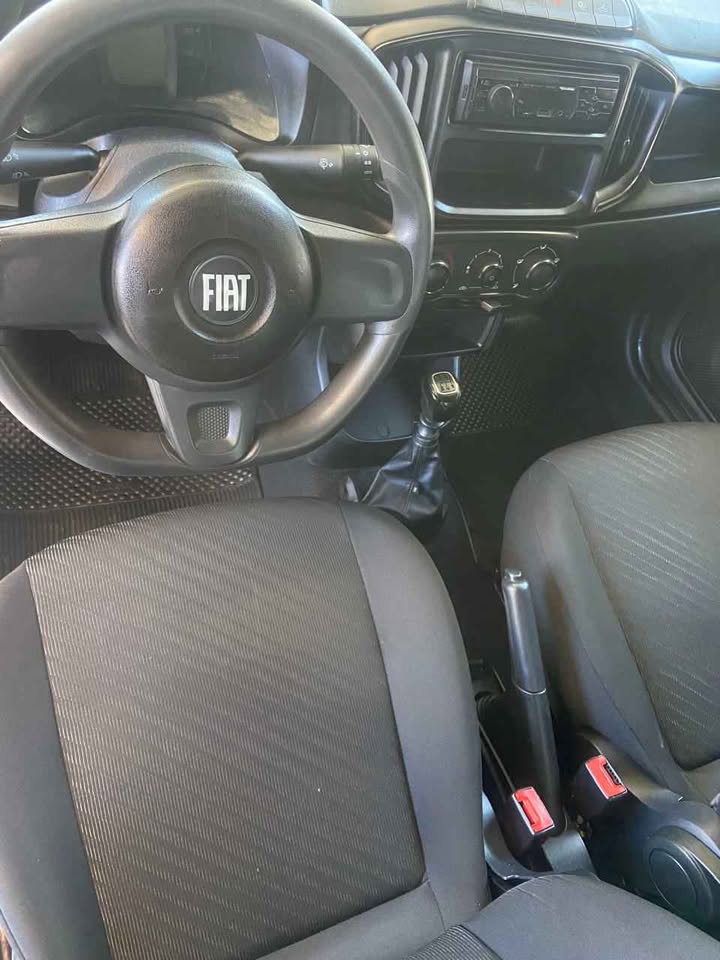 💥Fiat Strada 2023 Baú💥