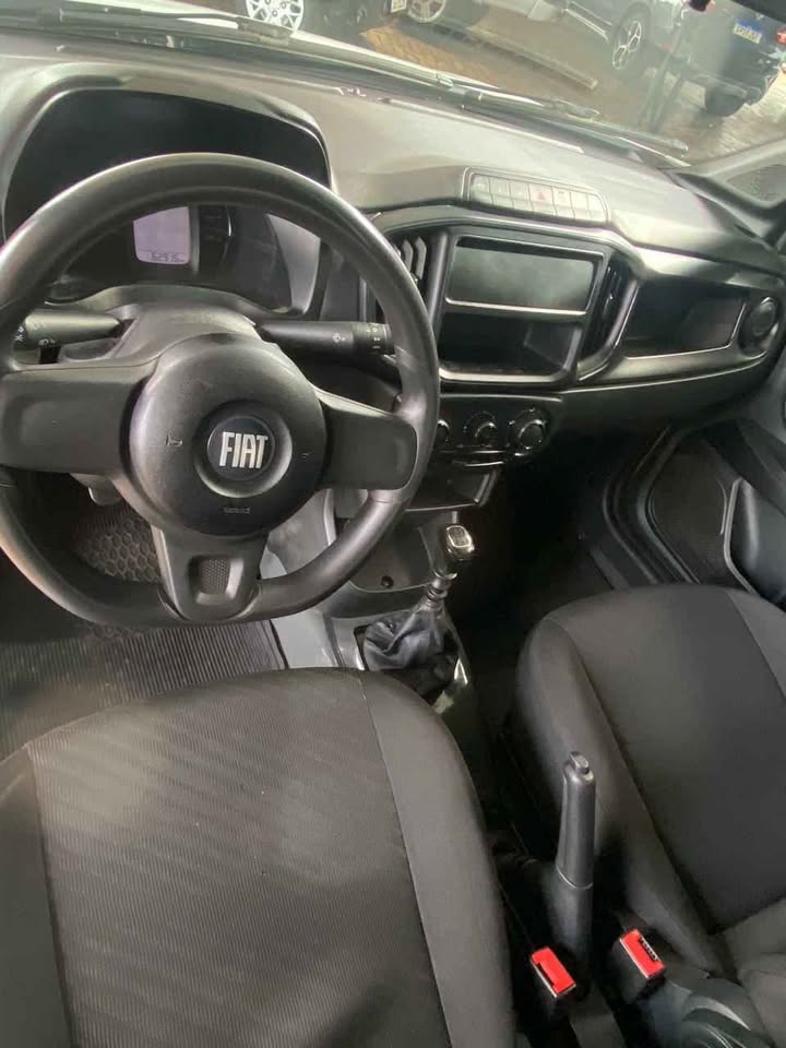 💥Fiat Strada 2023 Baú💥