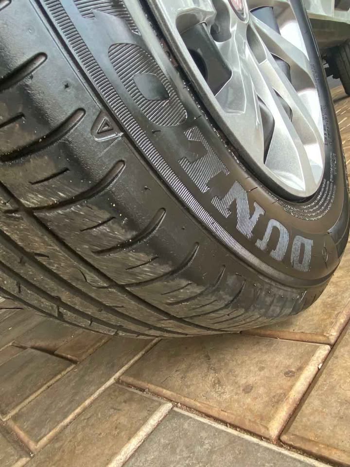 💥Fiat Strada 2023 Baú💥